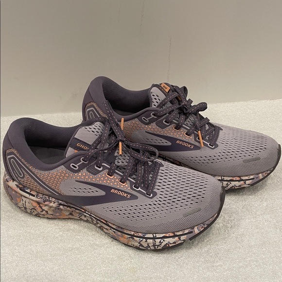 Brooks Ghost 14 Running Shoes Purple and Peach accents in color. - Picture 7 of 7